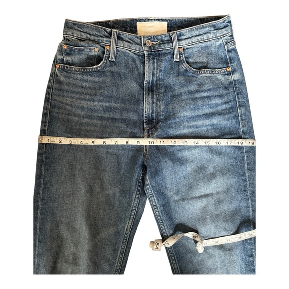 Mother Denim - The High Waisted Rider Skimp in Cowboys Don't Cry - Picture 10 of 11